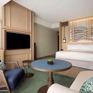 Premier Queen Room Two Queen Beds River View